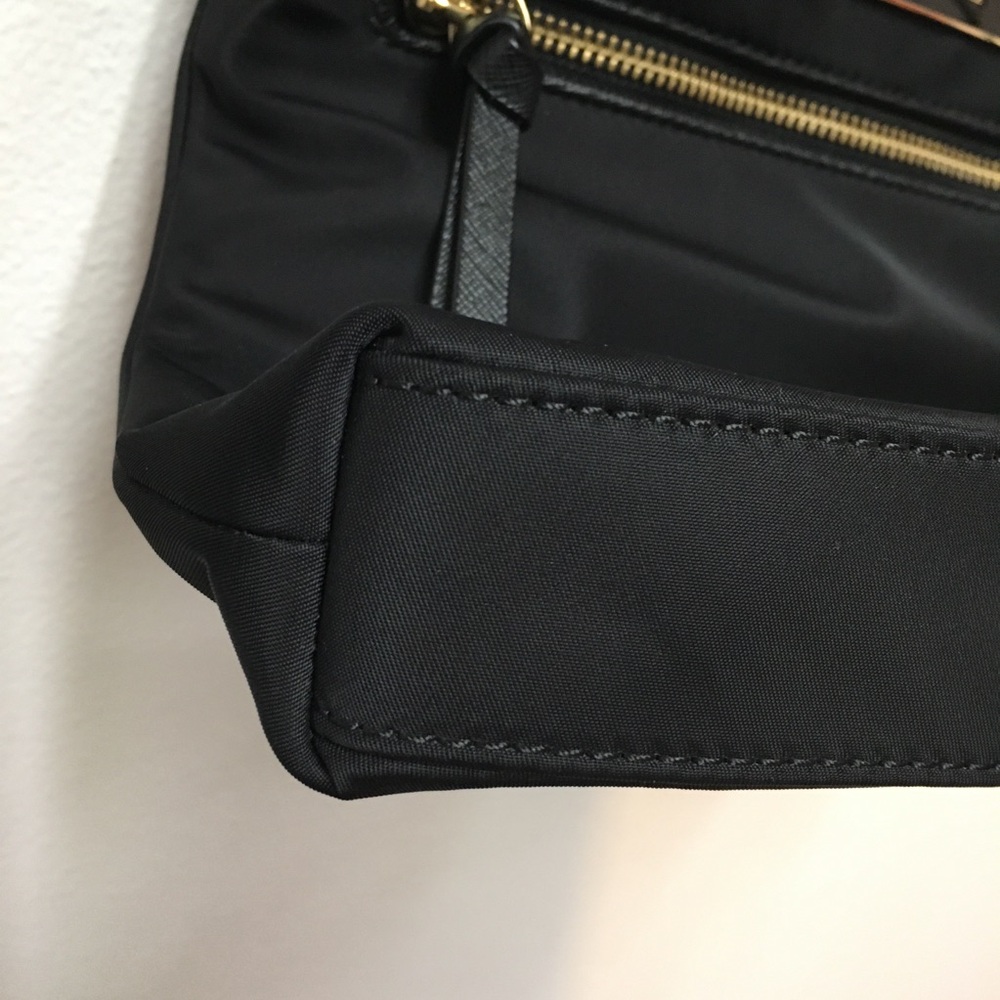 Kate Spade Medium Nylon Crossbody Handbag Black Gold Classic Preppy - Picture 7 of 16